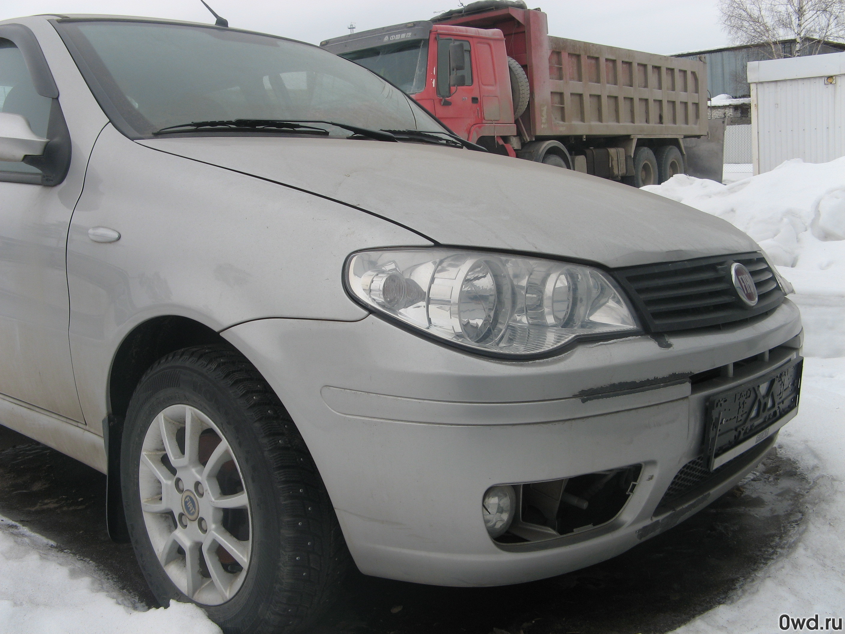 Битый автомобиль FIAT Albea (2008) в Выксе